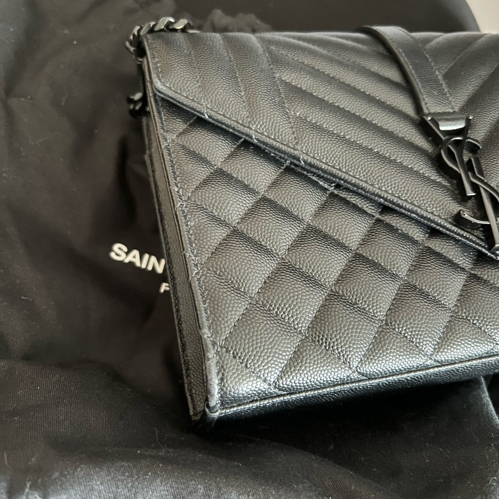 🌟 Authentic YSL bag - Picture 3 of 8